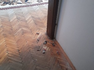 Драгици Гашић обијен и испретуран стан у Ђаковици