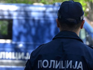 Ухапшен младић због крађа, сумња се да је користио непажњу возача који су остављали кључеве у аутомобилима