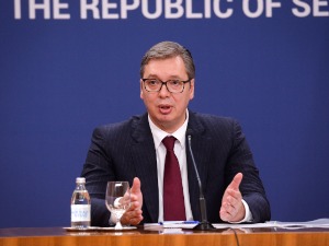 Вучић: Знам за одлуку "Геокса" о одласку из Србије, нећемо оставити Врање на цедилу