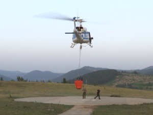 Гашење пожара из хеликоптера на Муртеници, ексклузивни снимци РТС-а