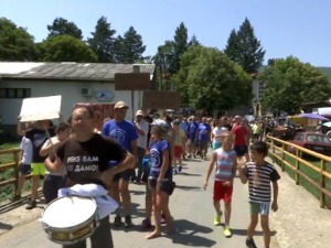 Бор, протест против изградње мини-хидроелектране на Злотској реци