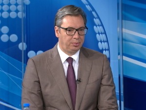 Вучић за РТС: Очекујемо добре економске резултате, пензионерима на зиму по 20.000 динара