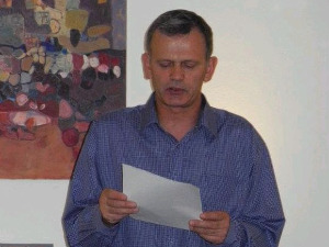 "Вертикале" нова књига поезије Жељка Кнежевића