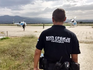 Пожаре у Северној Македонији гасе и четири хеликоптера МУП-а Србије