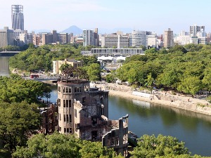 Годишњица експлозије атомске бомбе у Хирошими, градоначелник позвао на изградњу поверења
