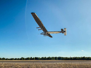 Америчка морнарица развија авион на соларни погон који у ваздуху може да проведе 90 дана