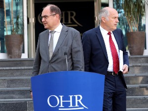 Порицање геноцида и слобода говора: О законима који кажњавају изражавање мишљења о историјским чињеницама Порицање геноцида и слобода говора: О законима који кажњавају изражавање мишљења о историјским чињеницама
