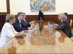 Вучић са Боцан-Харченком: Висок степен билатералне сарадње