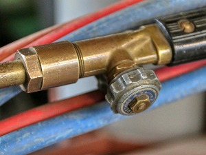 Русија, девет ковид пацијената преминуло у болници због квара на цеви са кисеоником