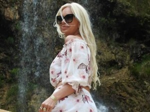 Ко је лепотица из спота Дада Топића и Николе Николића