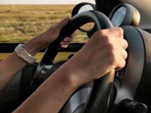 Упозорење из Хитне помоћи, умор и високе температуре веома опасни у вожњи