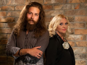 "Ухвати дан" РБ1, нови звук групе "Драм", шта све воли Жељко Маркуш