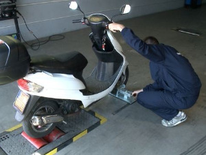 САТ: Како регистровати мопед по новим правилима?