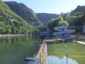 Протест чувара Ђетиње, у "ужичком мору" нико се не купа због загађене воде