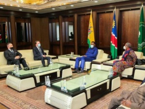 Србија Намибији донира 30.000 доза вакцина Спутњик В