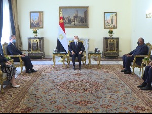 Селаковић у Каиру: Доста простора за унапређење економске сарадње