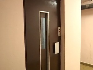 Лифтове користимо више него градски превоз, а просечно су стари 40 година