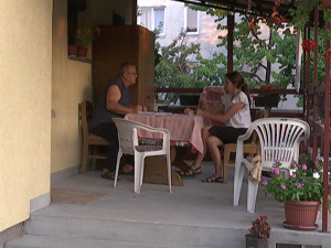 Расељени Срби се боре за голи живот иако поседују велику имовину на КиМ – колико парцела је одузето