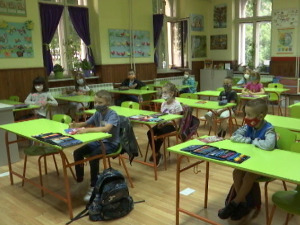 Школа по семафор систему – ко ће како похађати наставу