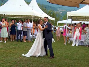 Свадбе под шатром поново у моди, резервације и годину дана унапред