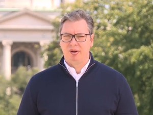 Вучић: Да станемо сви уз нашу химну