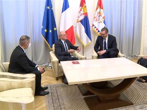 Вучић: Француска увек може да рачуна на Србију као искреног пријатеља