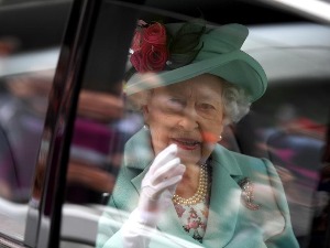 Oткривен детаљан план шта ће се дешавати кад умре краљица Елизабета