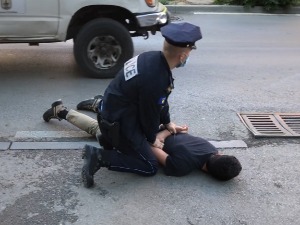 Протест у Приштини због посете председнице Специјалног суда