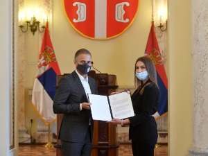 Стефановић у Генералштабу уручио 22 решења о запослењу