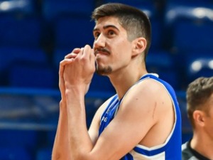 Николић колабирао на тренингу Будућности, хитно пребачен у болницу