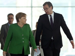 Вучић: Огромна част што ћу са Ангелом Меркел имати више састанака