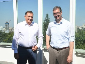 Вучић и Додик: Договор о изградњи меморијалног центра на простору Доње Градине