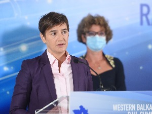 Брнабић: Тражи се партнер који ће Зрењанинцима испоручивати чисту воду