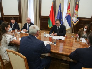 Вучић са белоруским министром индустрије о сарадњи две државе