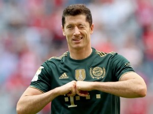Бајерн постигао седам голова против Бохума Бајерн постигао седам голова против Бохума