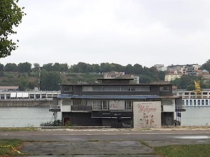 Зашто се масовно продају београдски сплавови – цене падају, а купаца нема