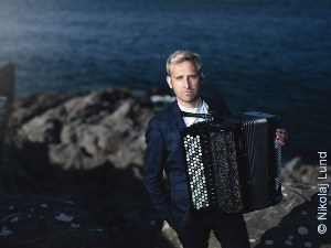 Век хармонике – Бјарке Моунсен