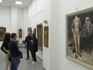 Лична иконографија на изложби Милана Туцовића – „Аутопортрет са туђим лицем"