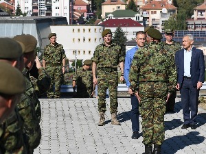 Стефановић и Мојсиловић у пратњи руског амбасадора и изасланика Шојгуа обишли снаге у Рашки