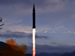 Северна Kореја тврди да је успешно тестирала хиперсоничну ракету