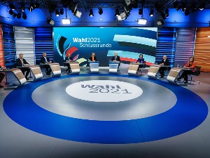 Зелено светло за „семафор коалицију“: Другачија или слична Немачка? Зелено светло за „семафор коалицију“: Другачија или слична Немачка?