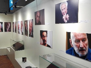 Портрети са интервјуа - Од лица до лица, нова изложба фотографија Анђелка Васиљевића