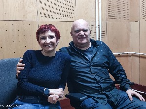 Широм затворених очију - Златни папагај  	