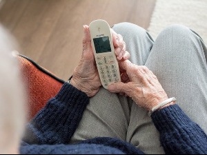 Дан старих – око 200.000 нема пензију, а скоро 40 одсто прима мање од 20.000 динара