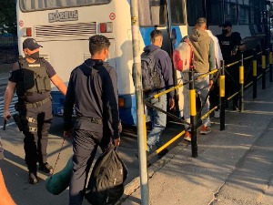 МУП пронашао 82 мигранта, спроведени у прихватни центар