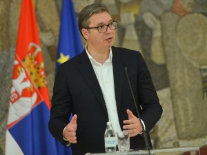 Вучић честитао рођендан Путину