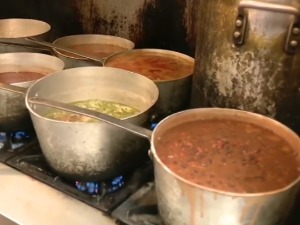 Глад не заобилази ни најразвијеније - у Србији се дневно баци два милиона килограма хране