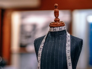 Широм затворених очију