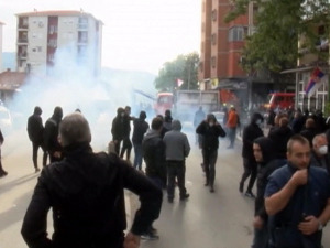 Брисел: Пратимо ситуацију на северу КиМ, Москва тражи поштовање Резолуције 1244