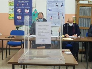 Грађани Неготина и Мионице бирају општинске одборнике